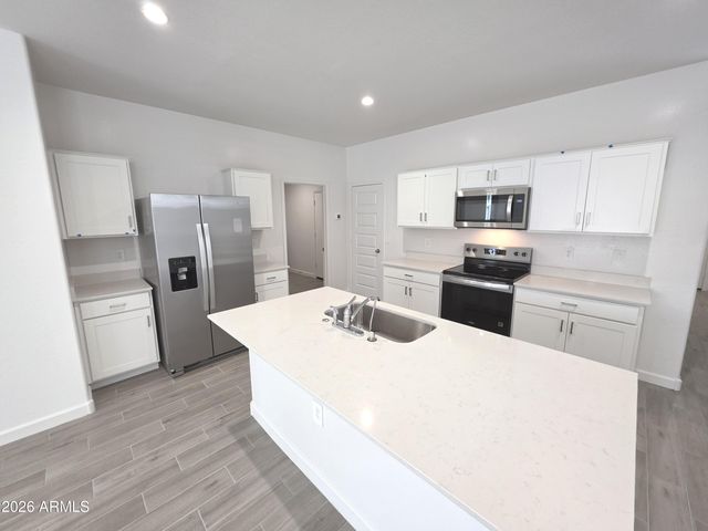 2677 W Simone Avenue, Apache Junction, AZ 85120