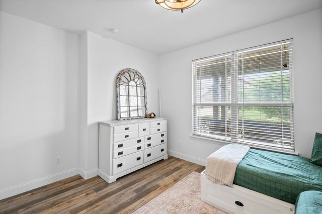 105 Bluebird Way, Argyle, TX 76226