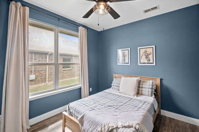 105 Bluebird Way, Argyle, TX 76226