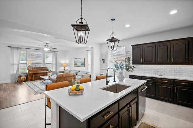 105 Bluebird Way, Argyle, TX 76226