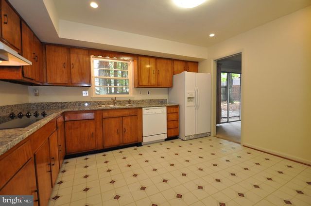 4629 HILLBROOK DR, Annandale, VA 22003