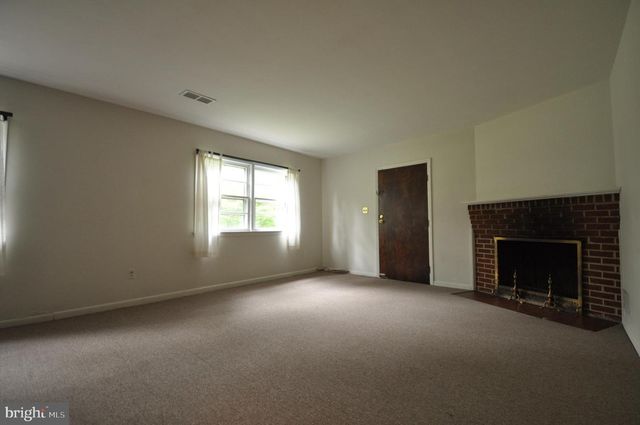 4629 HILLBROOK DR, Annandale, VA 22003