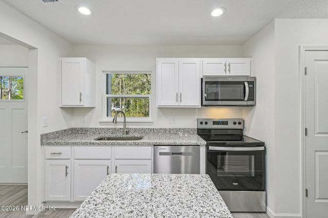 2265 S MIMOSA Avenue, Middleburg, FL 32068