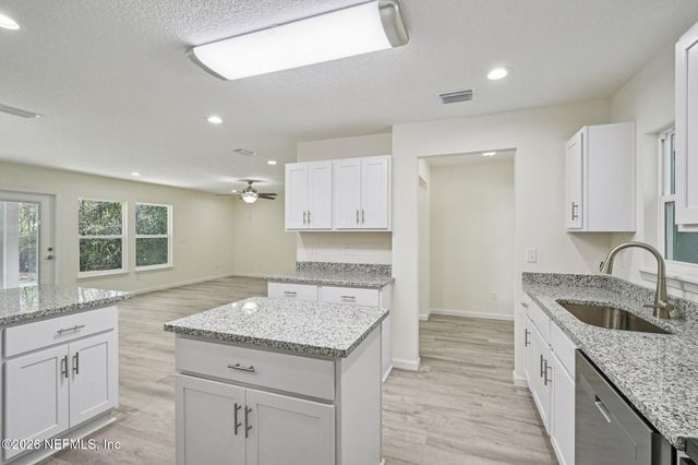 2265 S MIMOSA Avenue, Middleburg, FL 32068