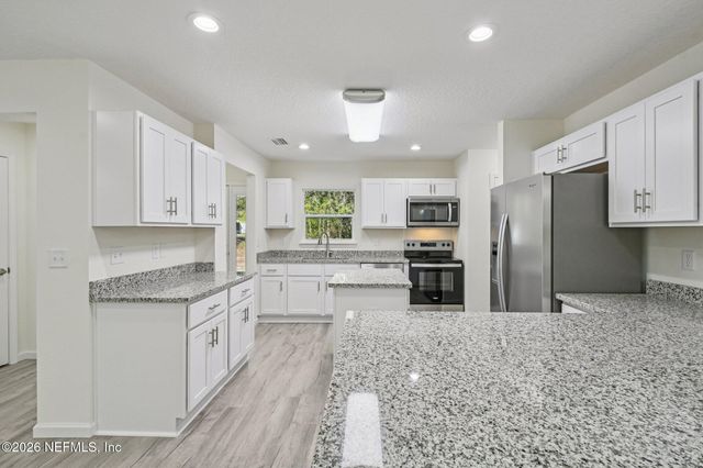 2265 S MIMOSA Avenue, Middleburg, FL 32068