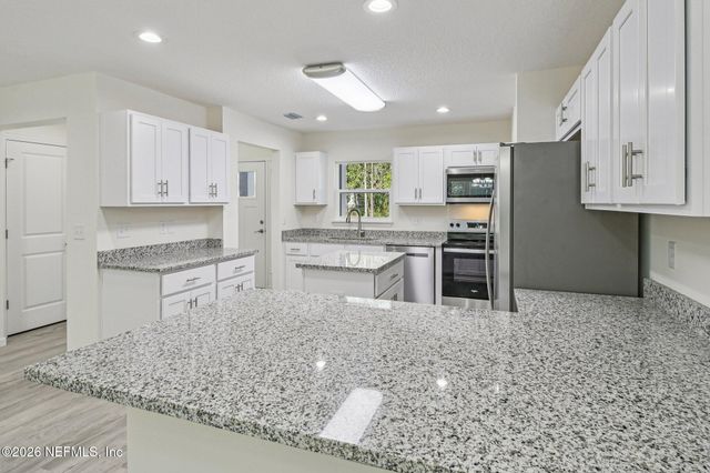 2265 S MIMOSA Avenue, Middleburg, FL 32068