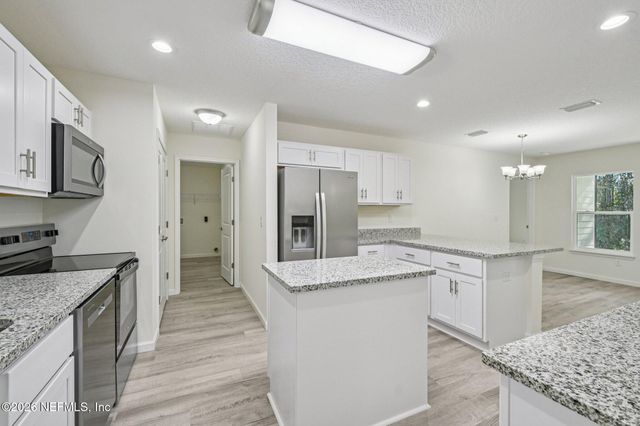 2265 S MIMOSA Avenue, Middleburg, FL 32068