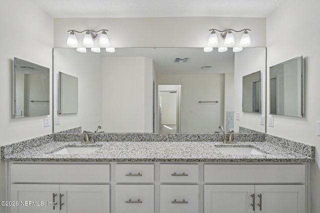 2265 S MIMOSA Avenue, Middleburg, FL 32068