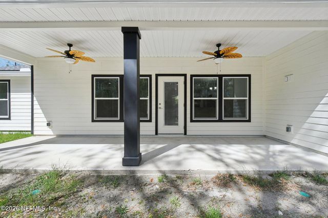 2265 S MIMOSA Avenue, Middleburg, FL 32068