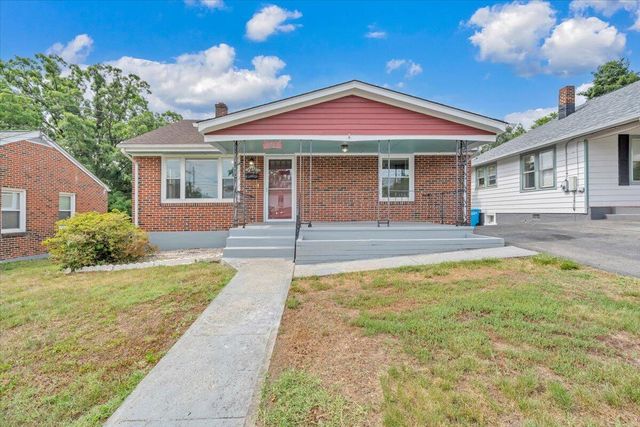 1451 Greenbrier AVE SE, Roanoke, VA 24013