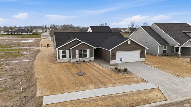 218 Saddle Ridge Drive, Garrett, IN 46738