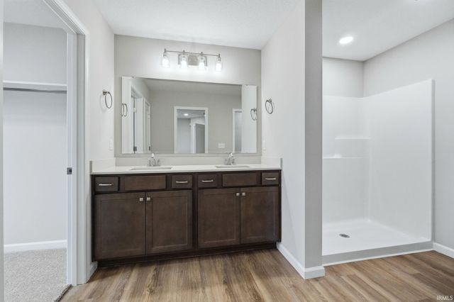 218 Saddle Ridge Drive, Garrett, IN 46738