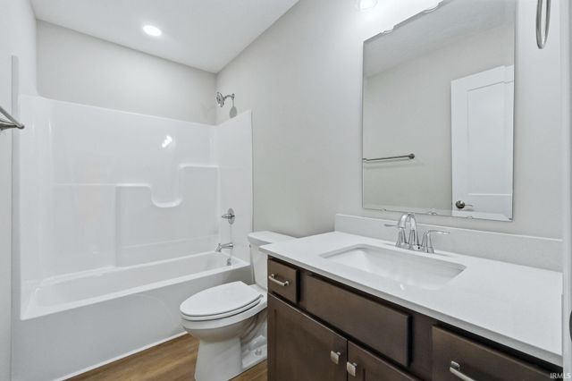 218 Saddle Ridge Drive, Garrett, IN 46738