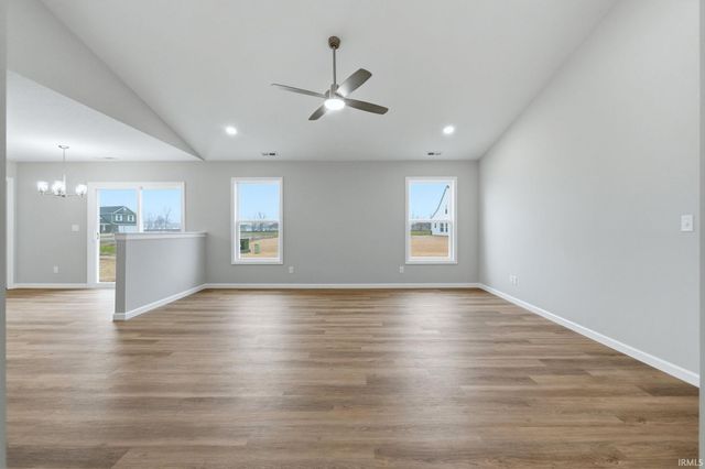 218 Saddle Ridge Drive, Garrett, IN 46738