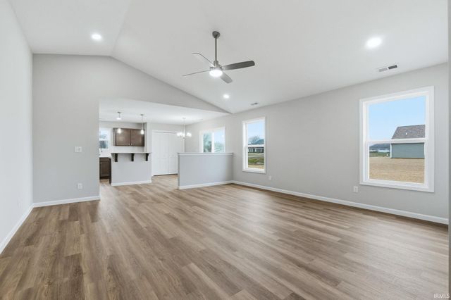 218 Saddle Ridge Drive, Garrett, IN 46738