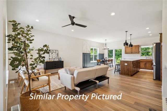 4620 Preston Lane, Iowa City, IA 52246