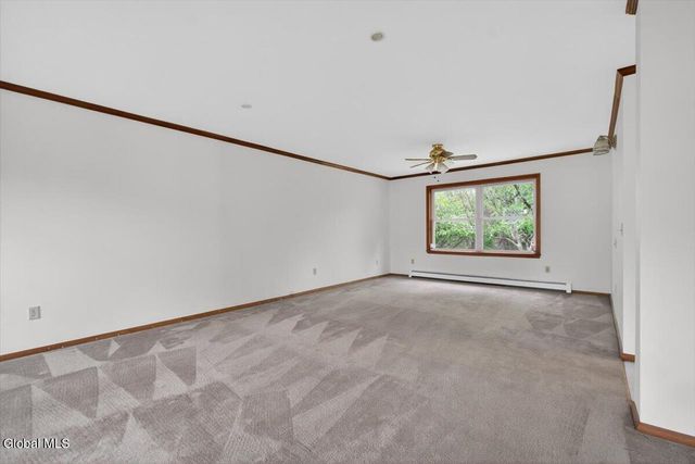 12 Pine Avenue, Johnstown, NY 12095