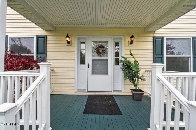 12 Pine Avenue, Johnstown, NY 12095