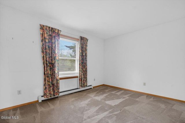 12 Pine Avenue, Johnstown, NY 12095