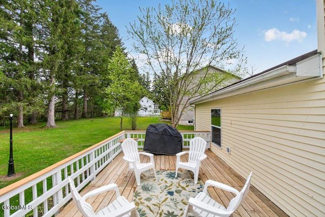 12 Pine Avenue, Johnstown, NY 12095