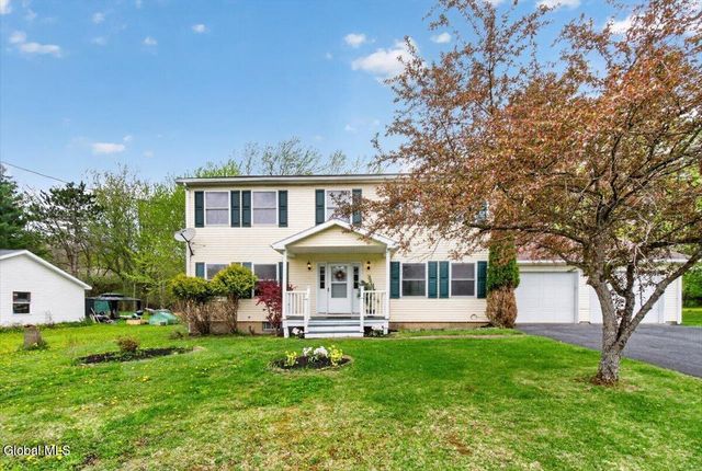 12 Pine Avenue, Johnstown, NY 12095