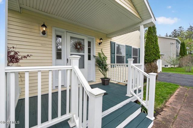 12 Pine Avenue, Johnstown, NY 12095
