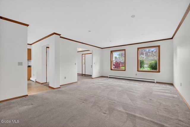 12 Pine Avenue, Johnstown, NY 12095