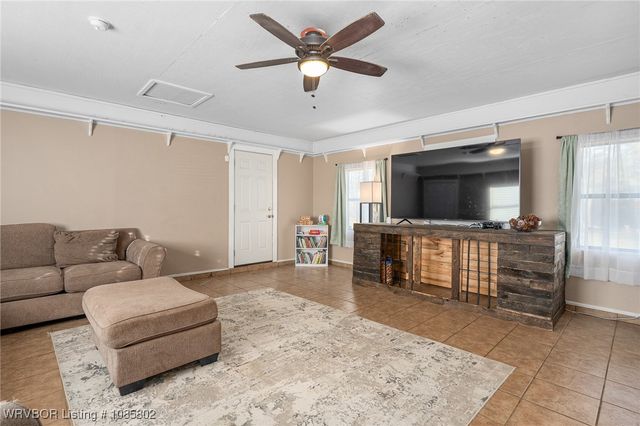 21634 Coggins Road, Poteau, OK 74953