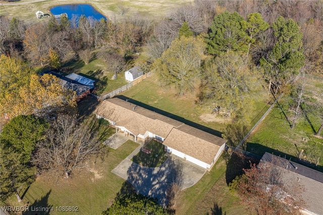 21634 Coggins Road, Poteau, OK 74953