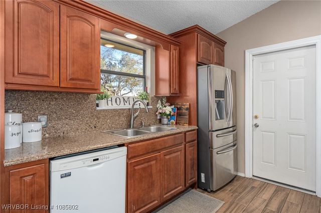 21634 Coggins Road, Poteau, OK 74953