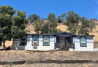 37180 Mistletoe Road, Yokuts Valley, CA 93675