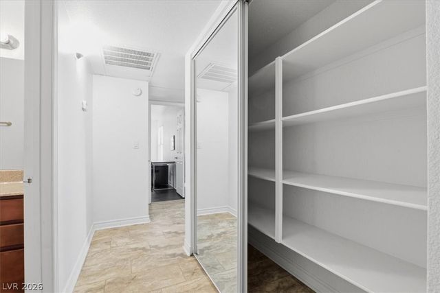 2451 North Rainbow Boulevard 1109, Las Vegas, NV 89108