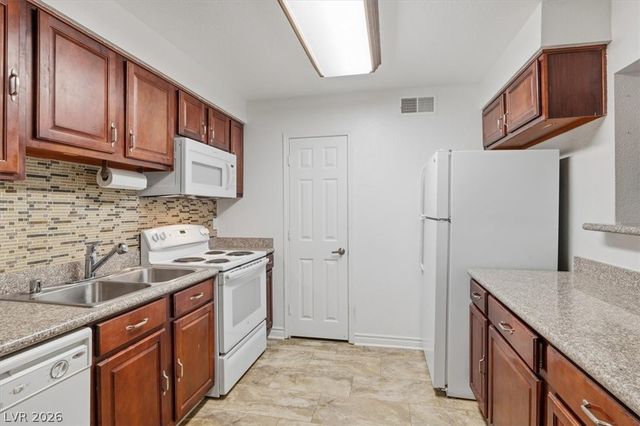 2451 North Rainbow Boulevard 1109, Las Vegas, NV 89108