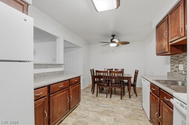 2451 North Rainbow Boulevard 1109, Las Vegas, NV 89108