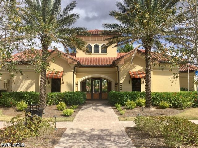 9143 Isla Bella CIR, Bonita Springs, FL 34135