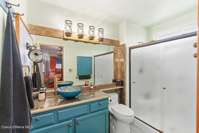 5983 N Loraine St, Coeur D'alene, ID 83815