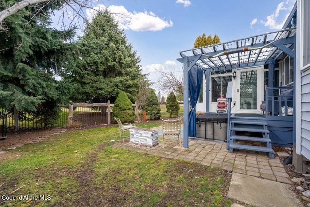 5983 N Loraine St, Coeur D'alene, ID 83815