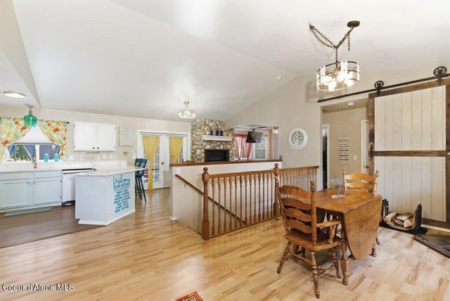 5983 N Loraine St, Coeur D'alene, ID 83815