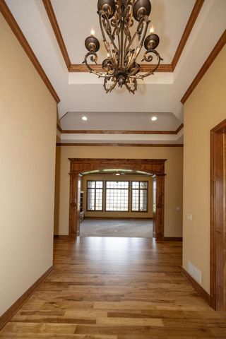 1512 W County Line ROAD, Mequon, WI 53092