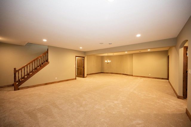 1512 W County Line ROAD, Mequon, WI 53092