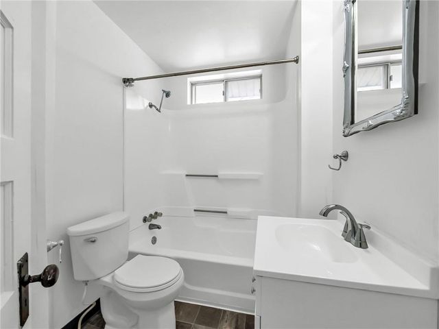 305 N 14th Street, Kansas City, KS 66102