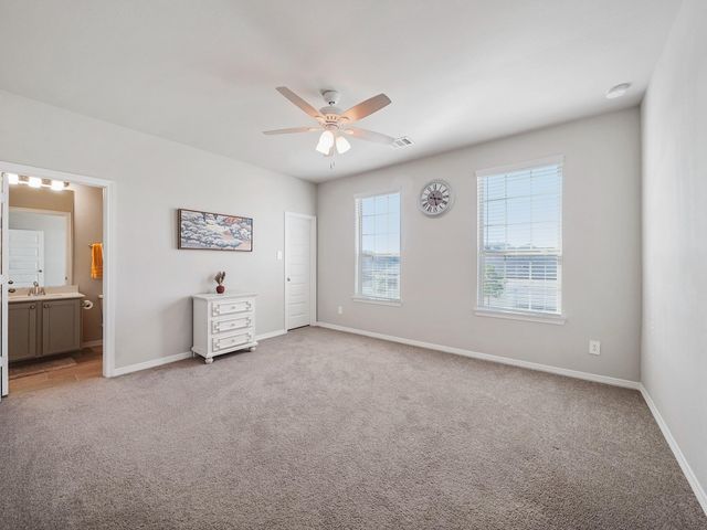 10267 Bayou Oaks Drive, Conroe, TX 77385