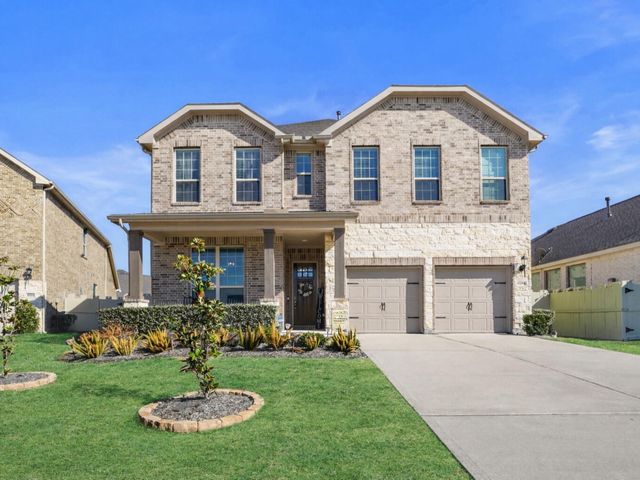 10267 Bayou Oaks Drive, Conroe, TX 77385