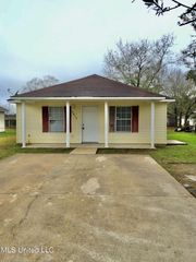 2815 57th Avenue, Gulfport, MS 39501