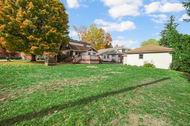 129 Kingsbury Avenue, La Porte, IN 46350