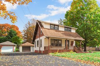 129 Kingsbury Avenue, La Porte, IN 46350