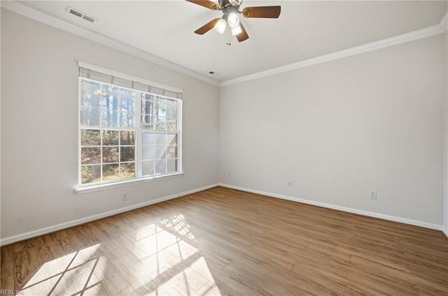 1072 Estates CT, Portsmouth, VA 23703