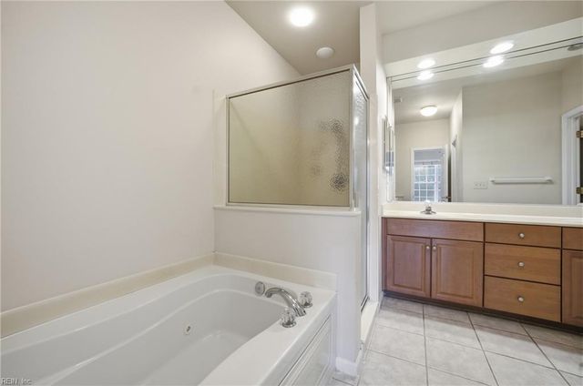 1072 Estates CT, Portsmouth, VA 23703