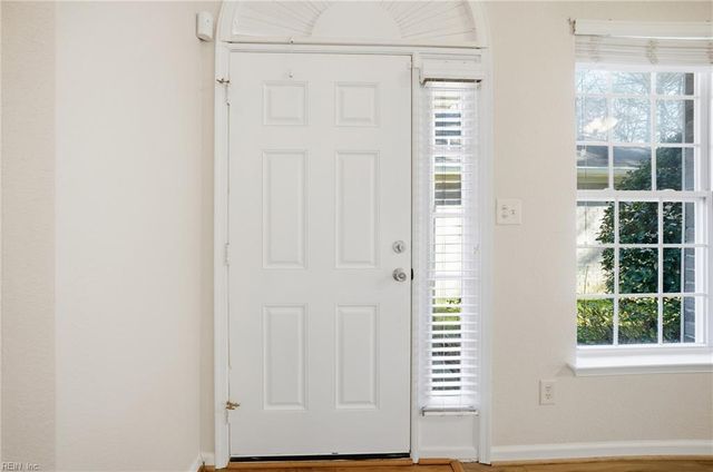 1072 Estates CT, Portsmouth, VA 23703