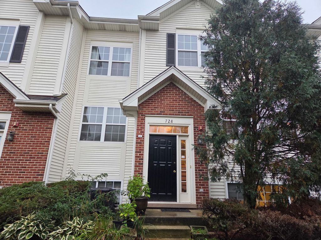 728 River Walk Drive, Wheeling, IL 60090